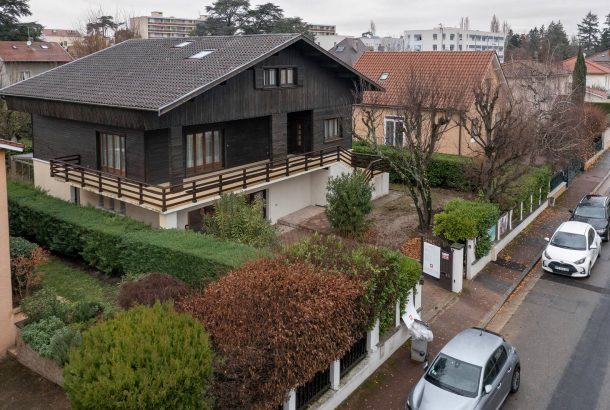 Maison Senioryta à Bron