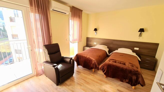 Villa Rose 06