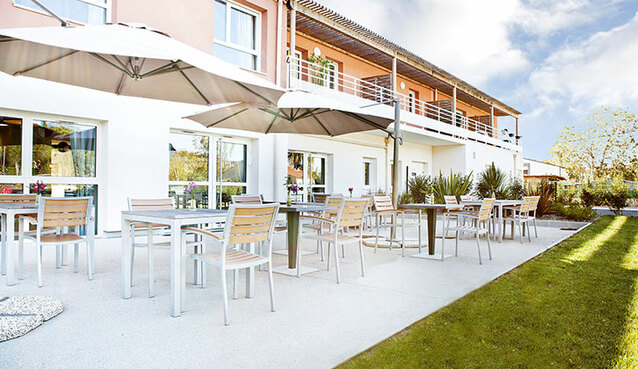 Le Grand Jardin 83