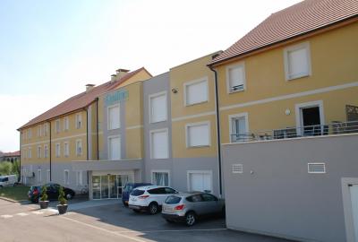 Résidence Service Senior La Petite Gare